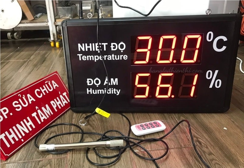 thiết bị đo nhiệt độ và độ ẩm lò sấy